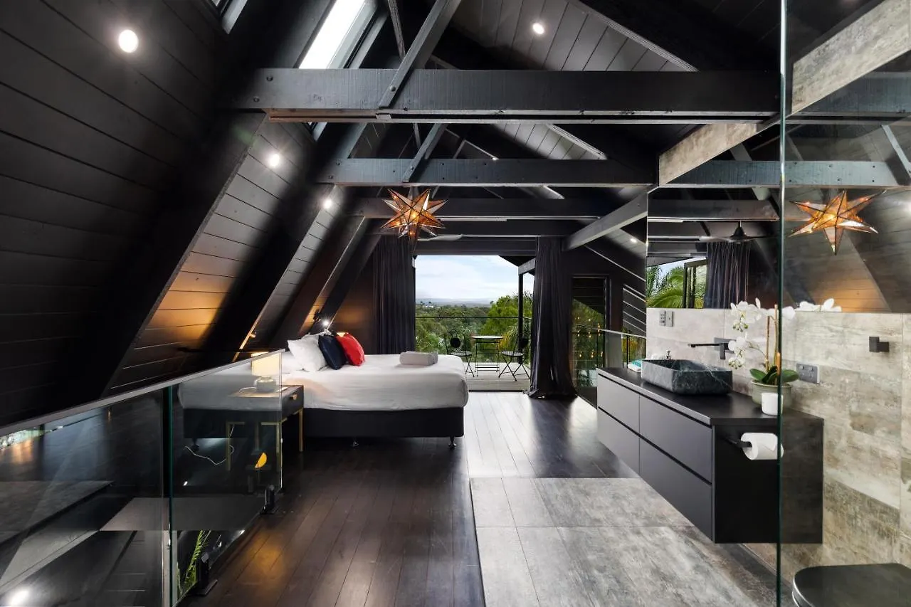 Exclusive Noosa Heads Villa